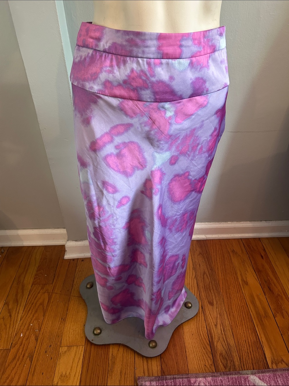Women’s free people Tie-Dye Purple & Pink maxi Skirt size 4